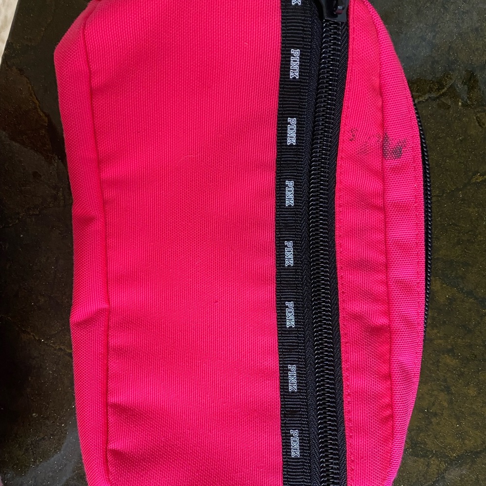 Victoria's Secret PINK pouch *FINAL PRICE *